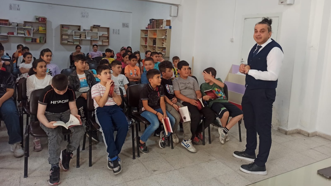 Eğitimci-Yazar Mustafa Yoğurtçu’yu Okulumuzda Ağırladık !